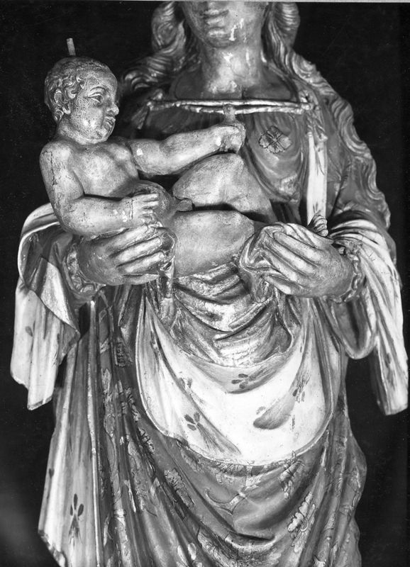 Vierge de l'Immaculée Conception au croissant, avec l'Enfant et écrasant le serpent, dite ,"Vierge noire"