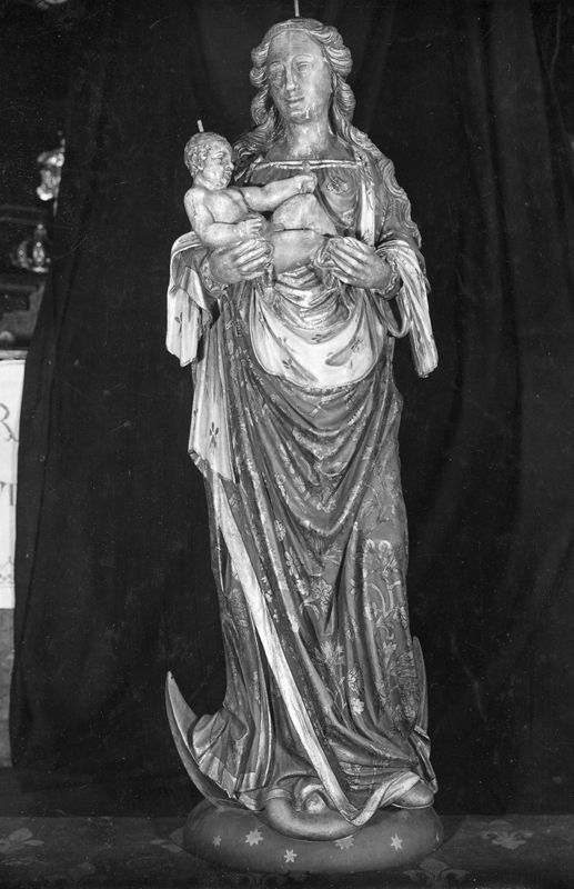 Vierge de l'Immaculée Conception au croissant, avec l'Enfant et écrasant le serpent, dite ,"Vierge noire"