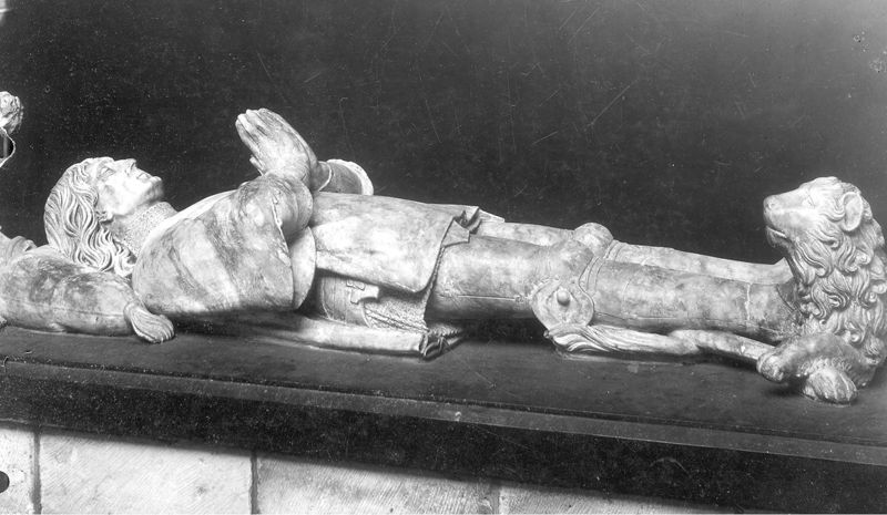 Grafmonument Hendrik II van Witthem (c. 1404-1454) en Jacoba van Glymes (1420-1462)