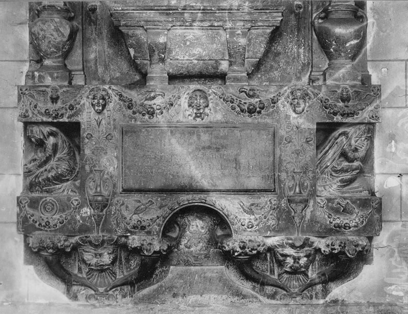 Monument funéraire de Jean Stouten, doyen du chapitre de Saint-Paul