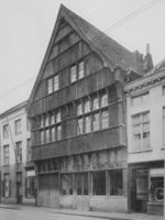 B061584