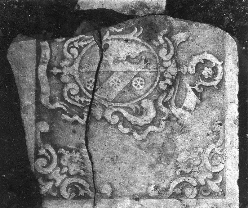 Grafsteen van de abdis Marie Rovelly