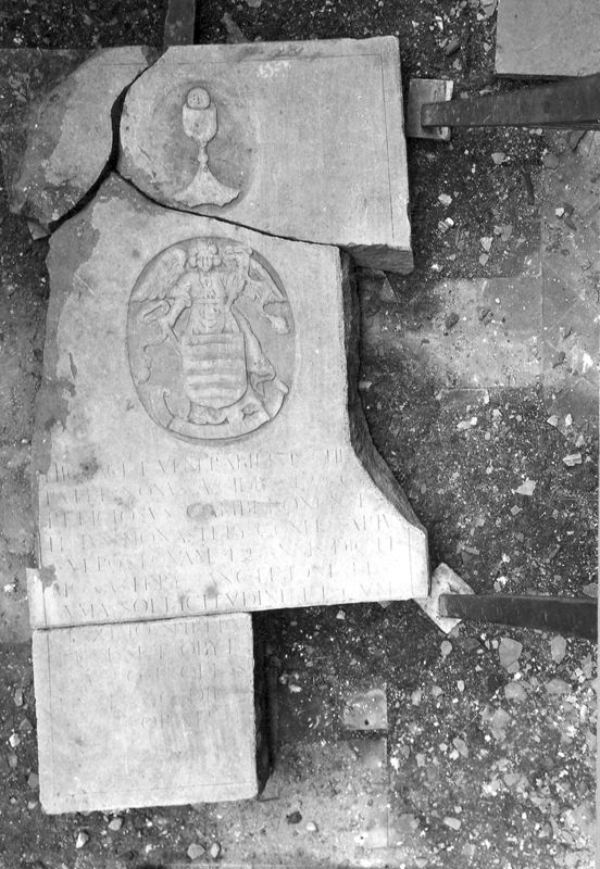 Grafsteen van de monnik Egide Isoggart