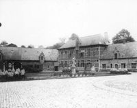B070012