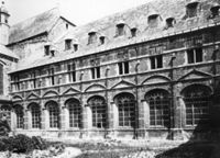 B070054