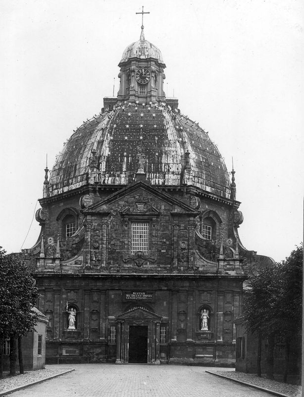 église paroissiale / Kerk Onze-Lieve-Vrouw[Scherpenheuvel]