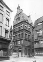 B073658