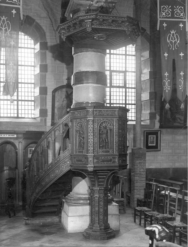 chaire de vérité / Eglise Saint-Berthuin[Malonne]