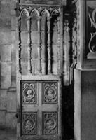 B073947