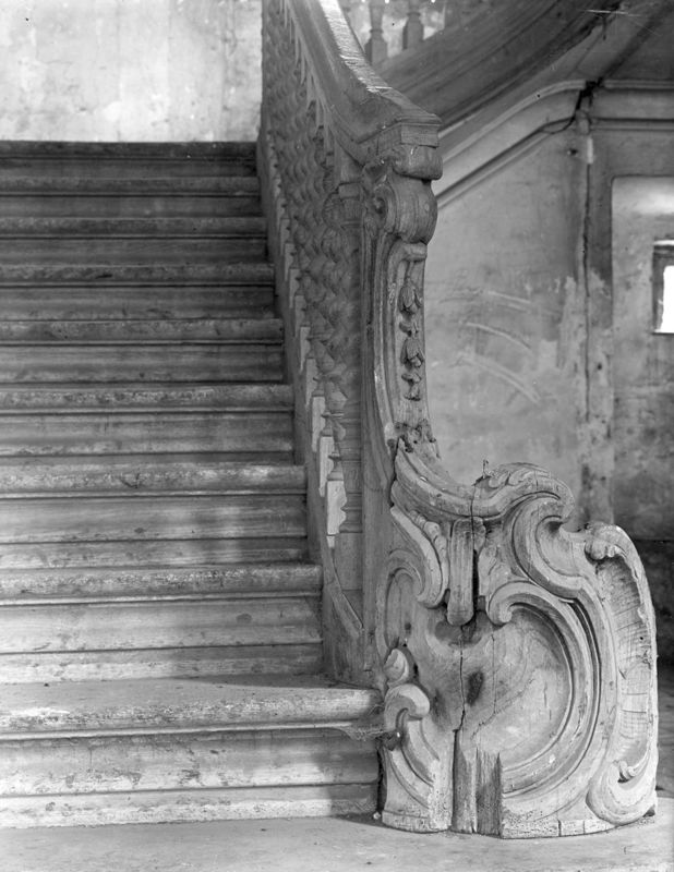 départ d'escalier / Château de Fernelmont