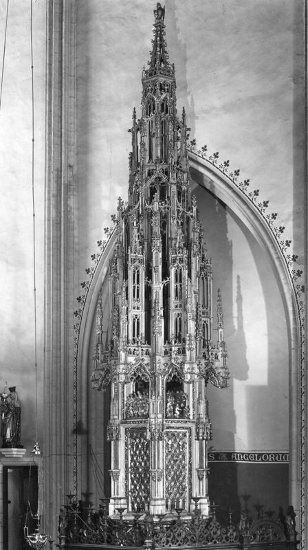 tour du Saint-Sacrement / Kerk Sint-Jacob[Leuven]