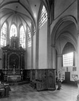B075985