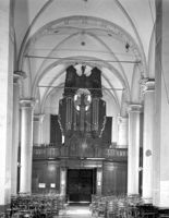 B076120