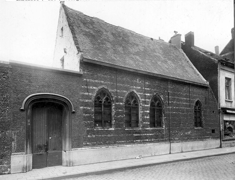 Kapel van godshuis Van der Biest
