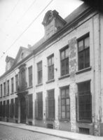 B079153