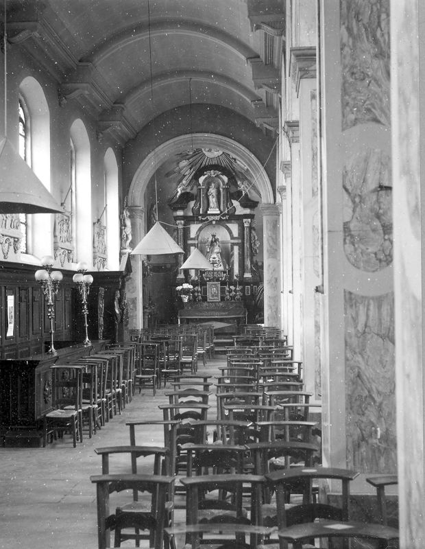 église paroissiale / Kerk Sint-Willibrordus[Berchem(Antwerpen)]