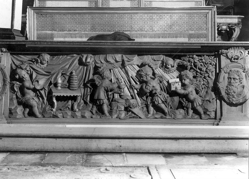 banc de communion / Kerk Sint-Alexius en Catharina[Begijnhof][Mechelen]