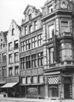 B079439