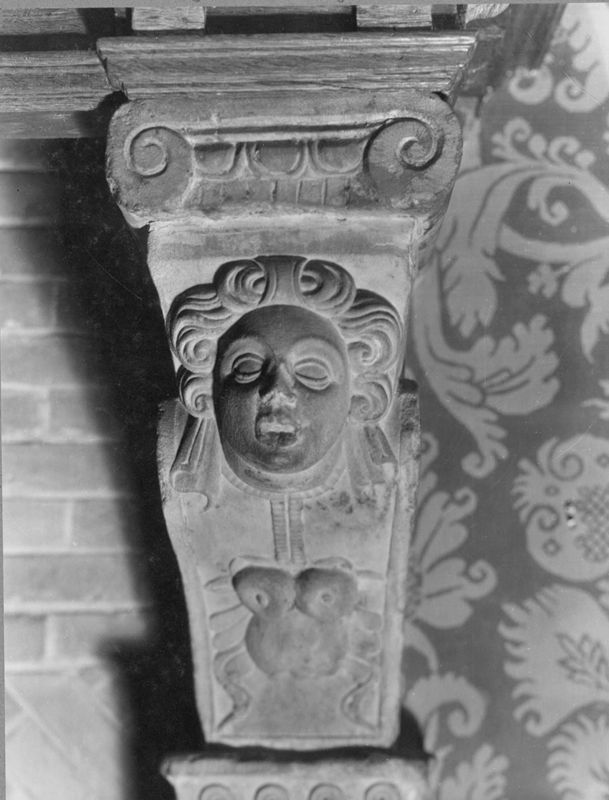 cheminée[élément d'architecture] / Maison, Rue des Chapelains, 6