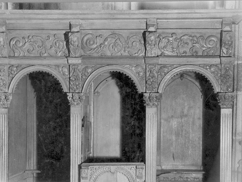 confessionnal / Eglise Saint-Jacques[Liège]