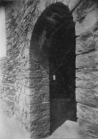 B081994