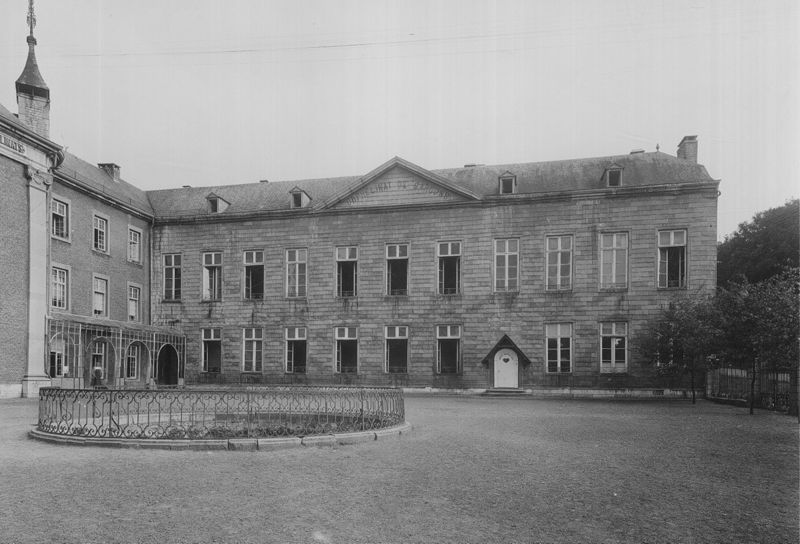 Waux-Hall