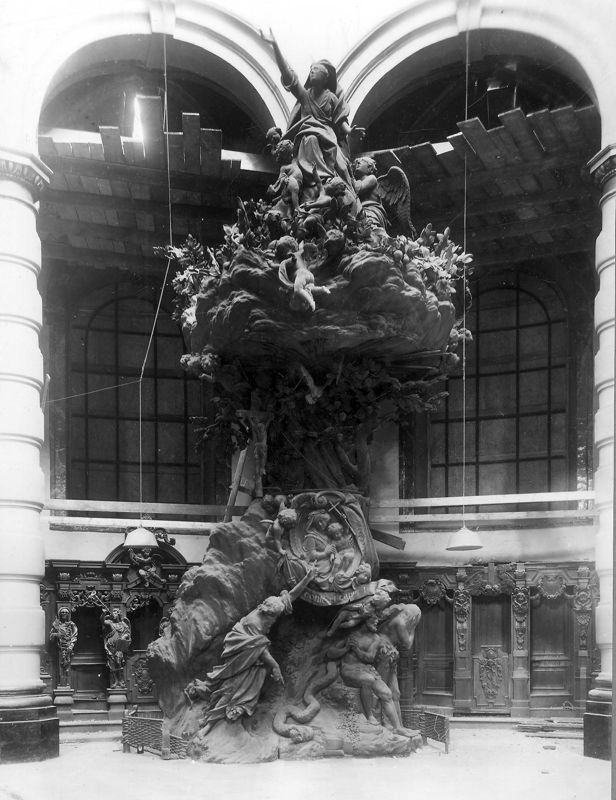 chaire de vérité / Kerk O.L.Vrouw van Hanswijk