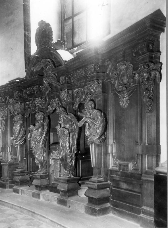 confessionnal / Kerk O.L.Vrouw van Hanswijk