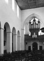 B082545