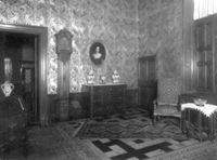B084013