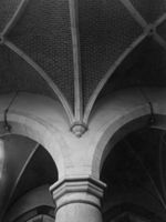 B084203