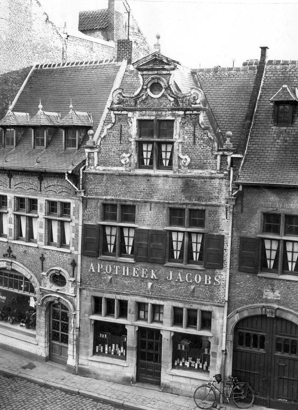 woongebouw / Bouwwerk[Lokeren]