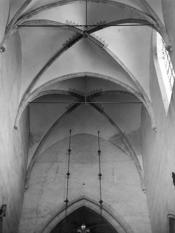 voûte d'arêtes avec nervures / Kerk O.L.Vrouw[Dendermonde]
