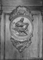 B084894