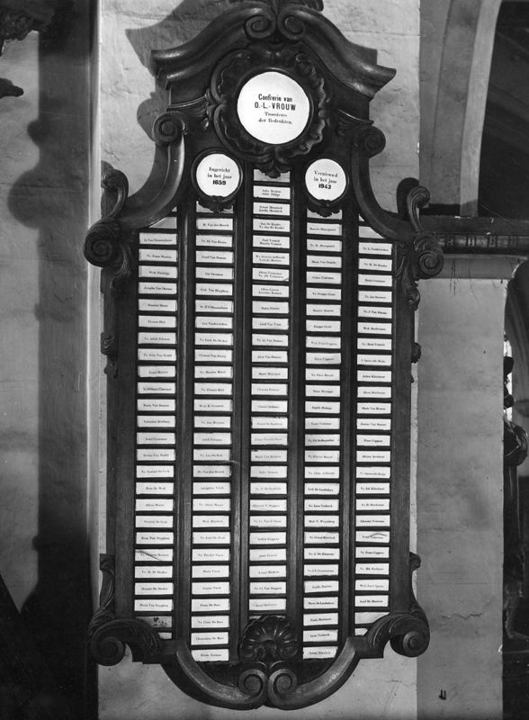 fichier de confrérie[mobilier d'église] / Kerk O.L.Vrouw[Lebbeke]