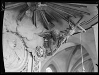 B084960