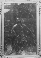 B085427