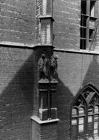 B086817