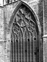 B086833