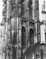 B086835