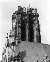 B086847