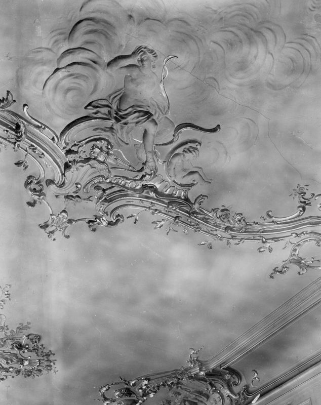 relief[sculpture] / Palais de Justice[Liège]