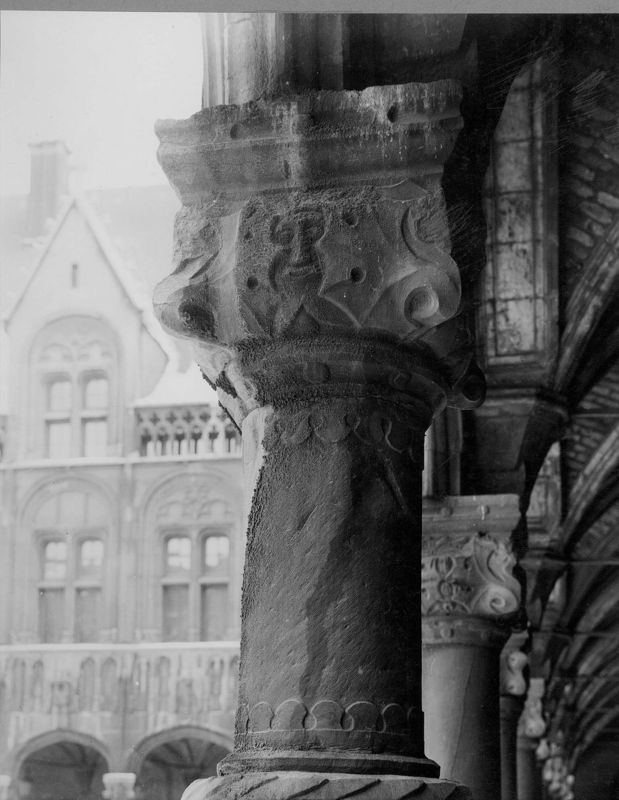 colonne[élément d'architecture] / Palais de Justice[Liège]