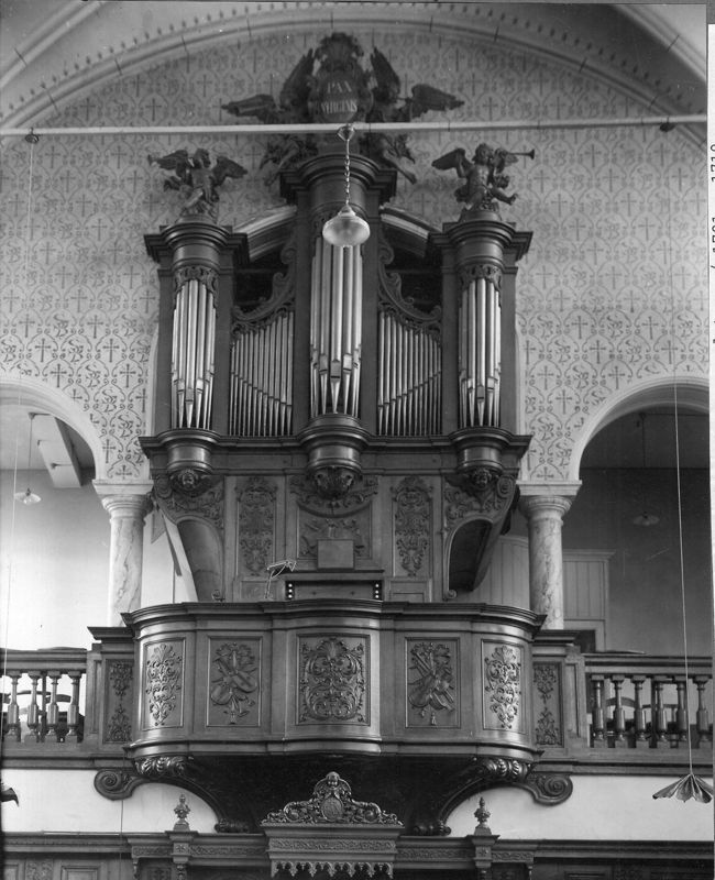 orgue d'église / Abbaye bénédictine de la Paix Notre-Dame