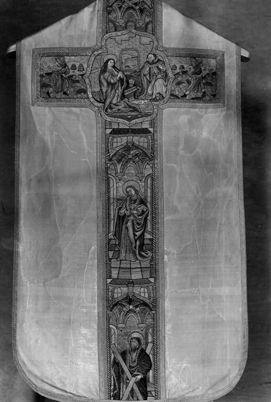 chasuble / Cathédrale des Saints Michel et Gudule[Bruxelles]