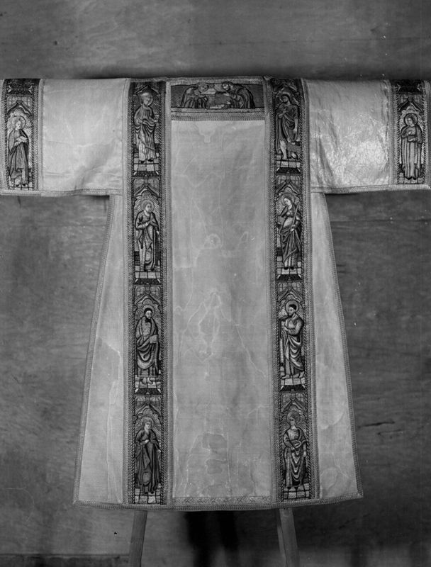 dalmatique / Cathédrale des Saints Michel et Gudule[Bruxelles]