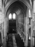 B087595