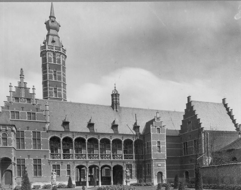 Hof van Busleyden