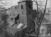 B089235