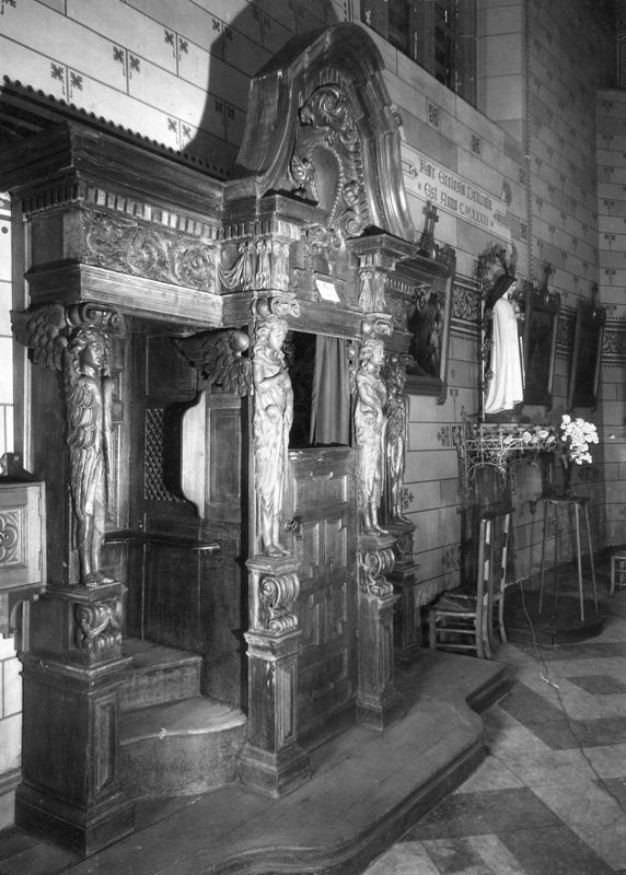 Anges caryatides